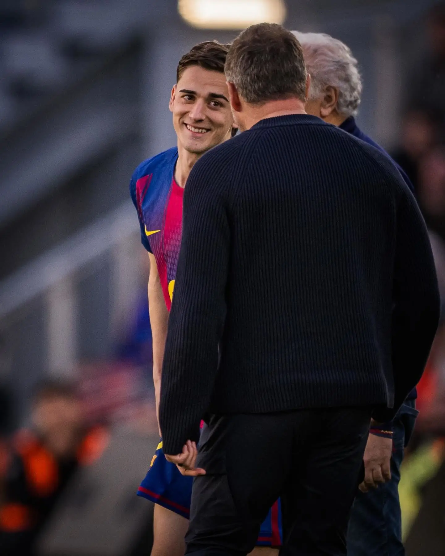 开云体育官网-加维：感谢家人与球迷们，我将全力以赴回报你们的支持